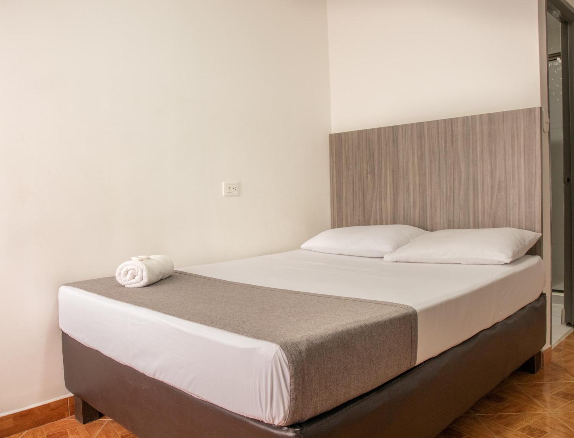 Hotel Inter Del Cafe Pereira Luaran gambar